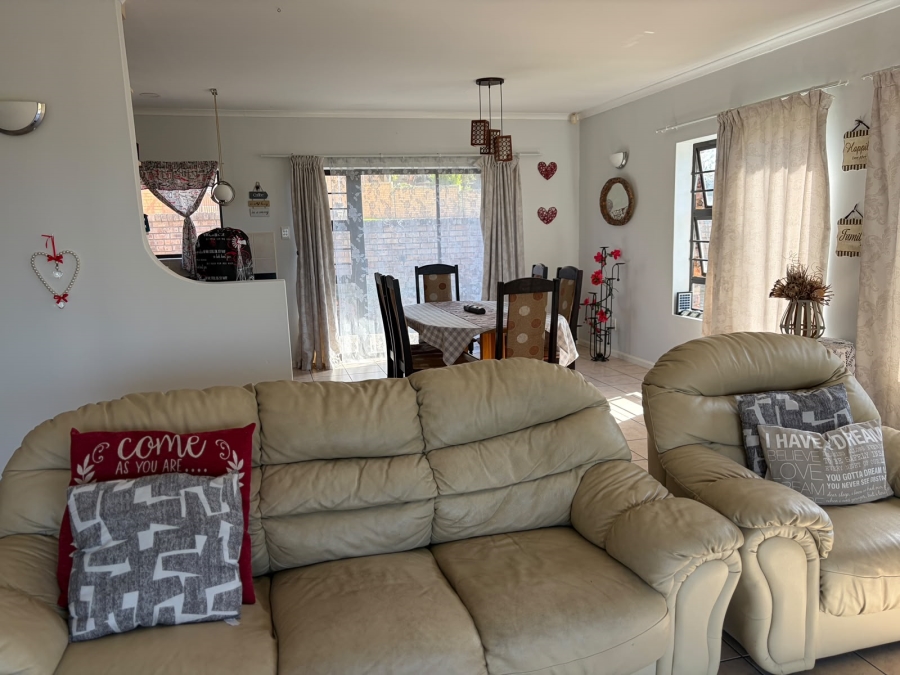 4 Bedroom Property for Sale in Forest Downs Eastern Cape